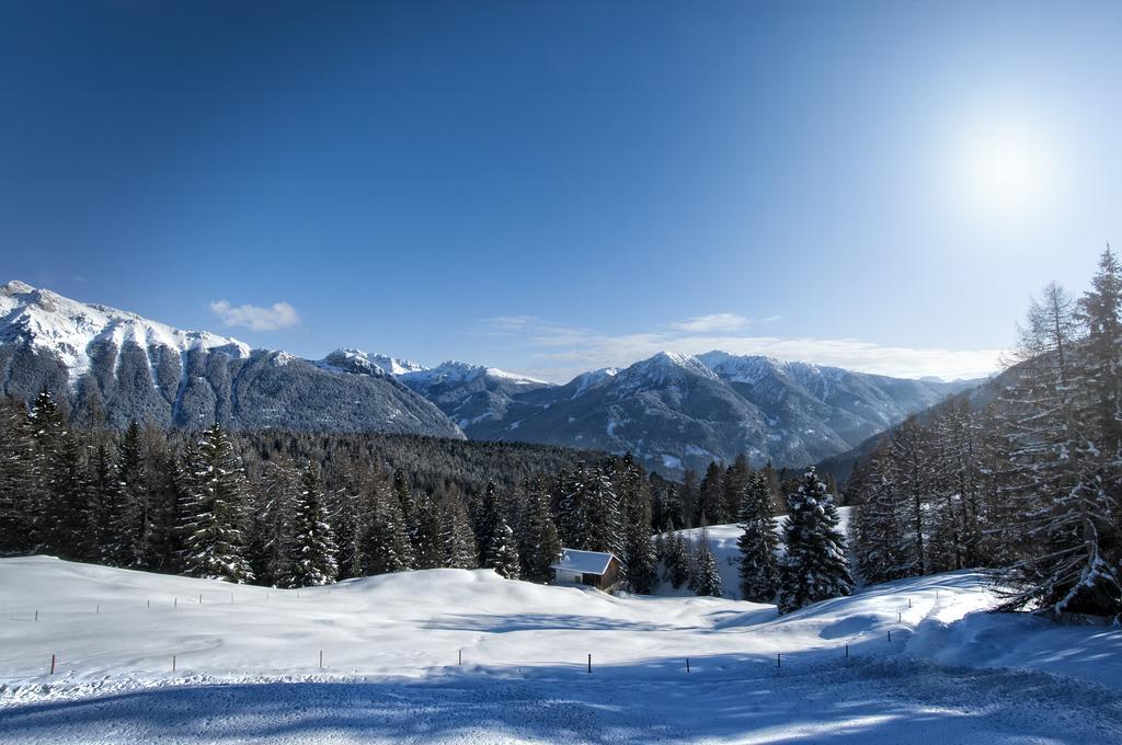 Garnì Aurora Bed&Breakfast Soraga di Fassa Exterior foto